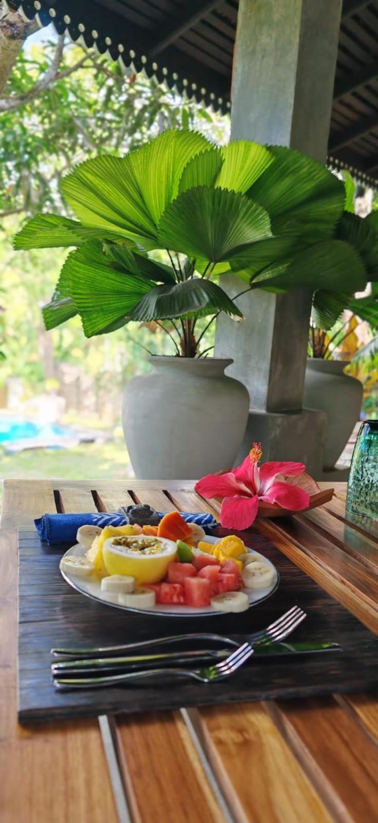 Villa Lyvie Ayurvedic Hotel Tangalle Exterior foto