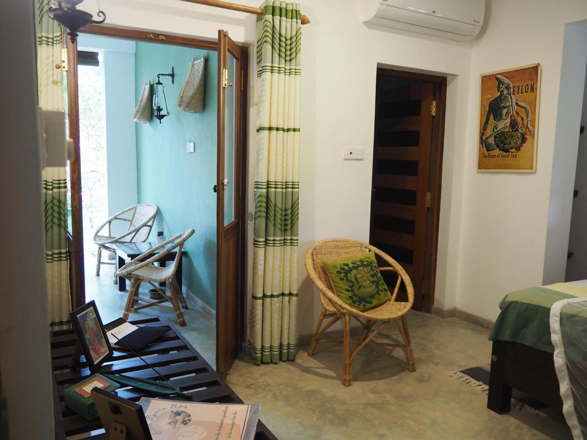 Villa Lyvie Ayurvedic Hotel Tangalle Exterior foto
