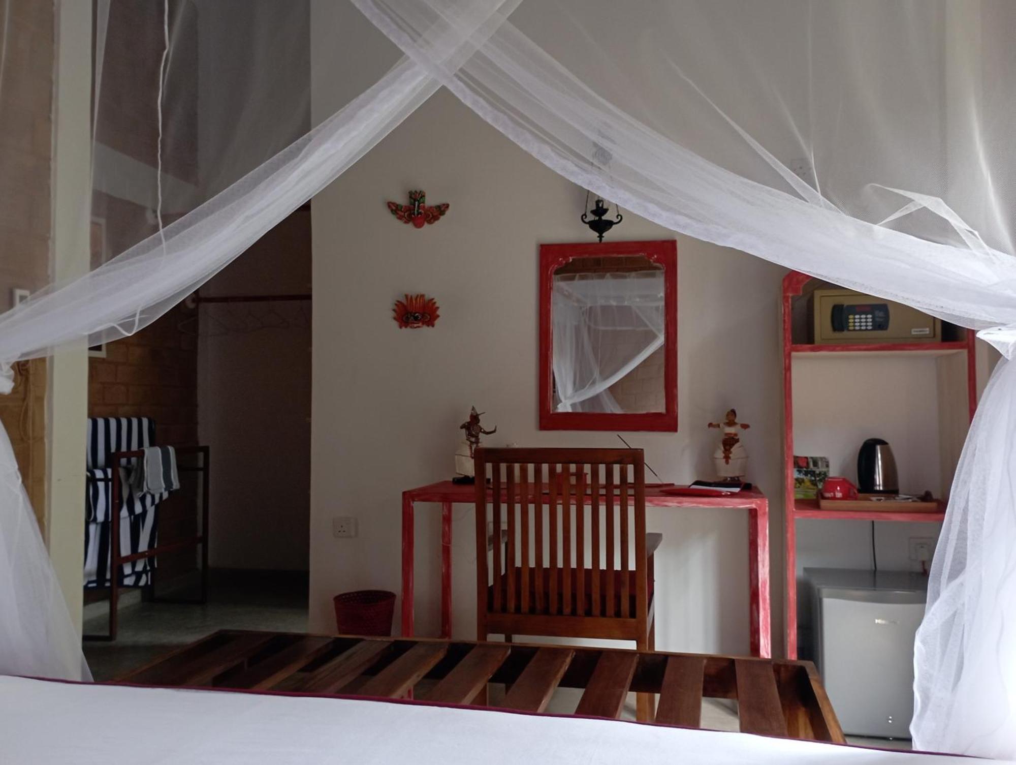 Villa Lyvie Ayurvedic Hotel Tangalle Exterior foto