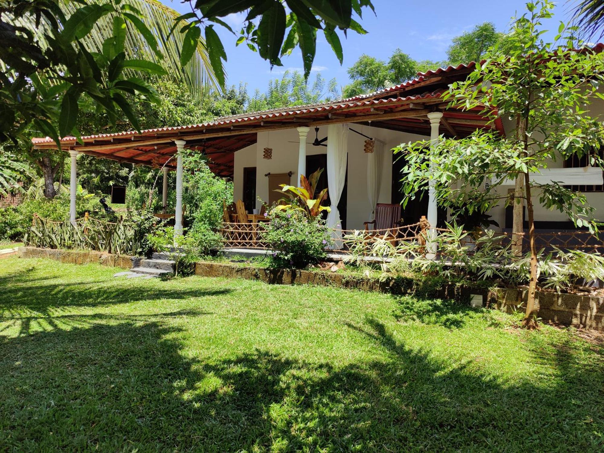 Villa Lyvie Ayurvedic Hotel Tangalle Exterior foto